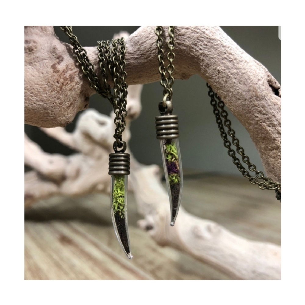 Terrarium necklace